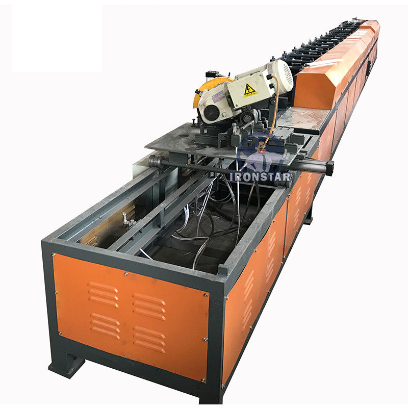 0.3-0.6mm Metal Sheet Pu Foam Door Shutter Roll Forming Machine Long Using Life