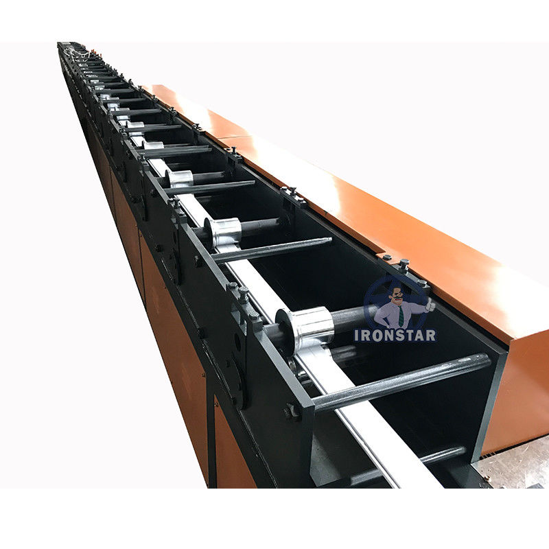 0.3-0.6mm Metal Sheet Pu Foam Door Shutter Roll Forming Machine Long Using Life