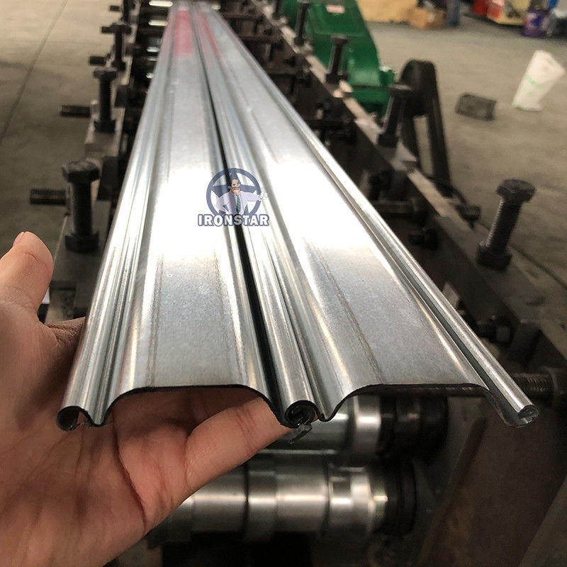 Fly Saw Cutting Roller Shutter Machine Rolling Shutter Profile Machine
