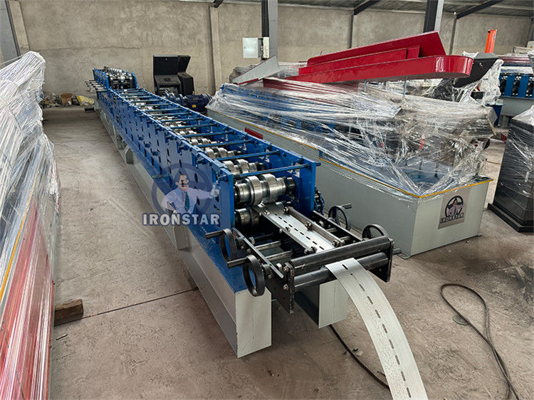 41*21 / 41*41 / 41*72mm 3 sizes in 1 Solor bracket roll forming line in Mexico Photovoltaic bracket forming machine