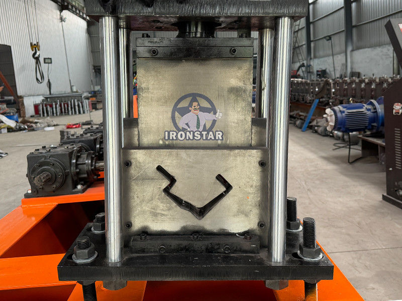 Storage Rack Upright Post Roll Forming Machine in Russia Raw material:Galvanized steel
