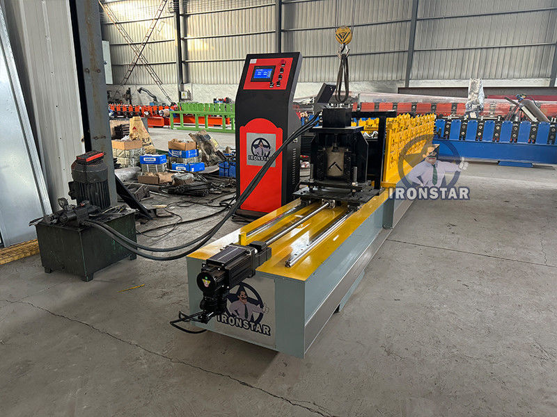 2.5mm 50*50mm tracking cutting angle bead roll forming machine in Cambodia