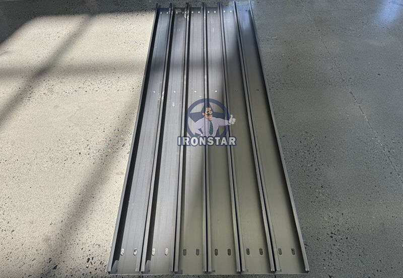 “Full Automatic Hydraulic Quick Adjust CZ Purlin Roll Forming Machine Fast Size Change Equipment For Steel Structure Construction Full Automatic Hydraulic Quick Adjust CZ Purlin Roll Forming Machine ”